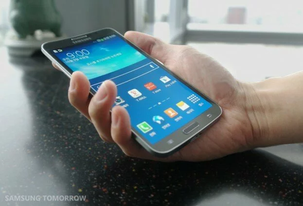 sam gax rou Samsung Galaxy Round, A Real Curved Smartphone